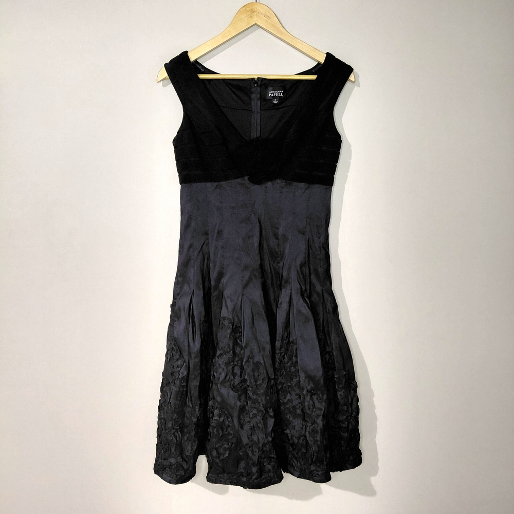 Adrianna Papell Black Size 4 Small Textured Fit & Flare Empire Waist Midi Dress